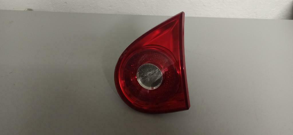 Feu intérieur arrière droit Volkswagen Golf 5 1K6945094, Enlèvement, Volkswagen