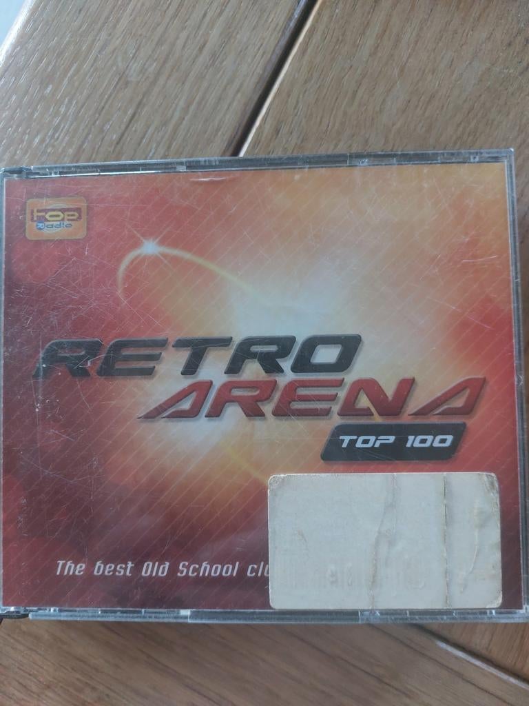Retro arena top 100, Enlèvement ou Envoi, Comme neuf