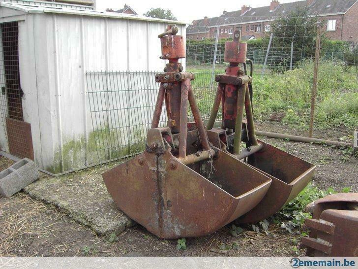 2 grappins
