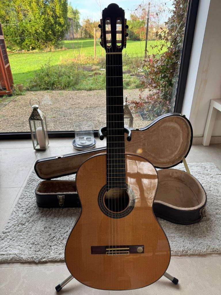 Klassieke studiegitaar hogere graad / aanvang conservatorium, Muziek en Instrumenten, Ophalen, Zo goed als nieuw, Klassieke of Spaanse gitaar