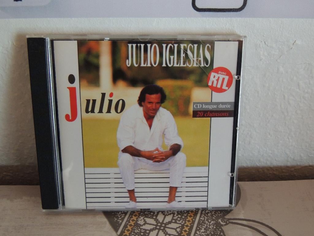 CD - Julio Iglesias - Julio, Enlèvement