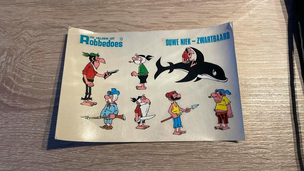 Rare Décalcomanies journal spirou Barbe noire Vieux Nick (2), Enlèvement ou Envoi, Gaston ou Spirou, Comme neuf, Image, Affiche ou Autocollant