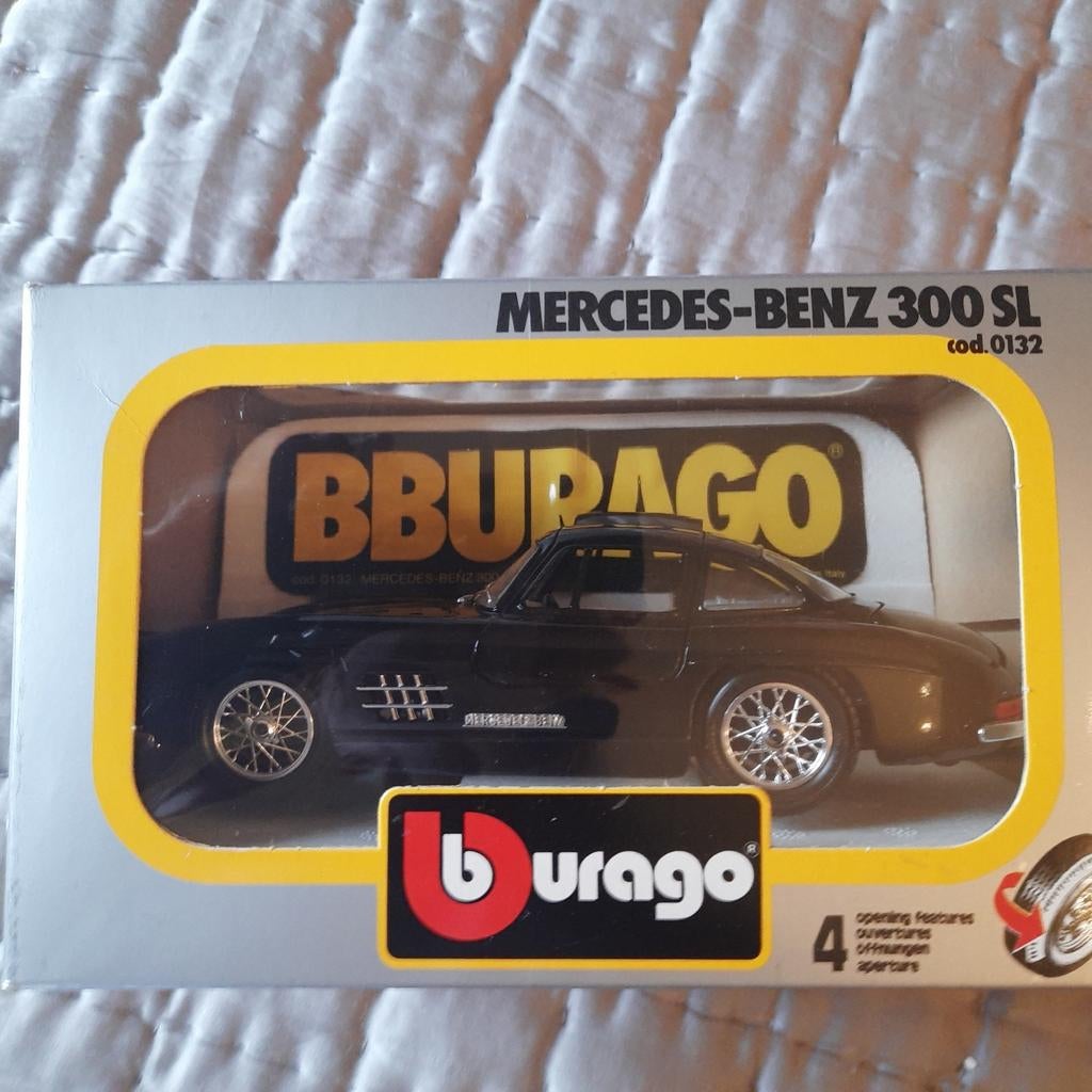 MERCEDES 300SL GULLWING *1/24*BURAGO*NEW*MIB*, Ophalen, Nieuw, Auto, Burago