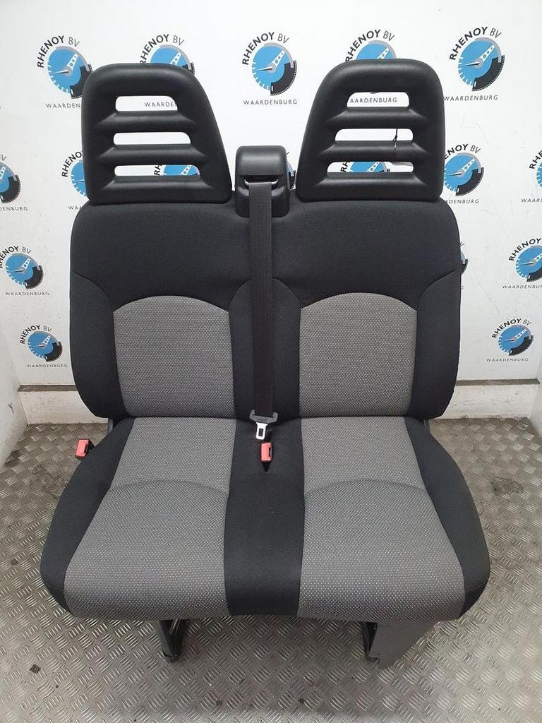 IVECO DAILY STOEL VOOR 2014, Auto-onderdelen, Ophalen of Verzenden, Gebruikt, Stiba lid