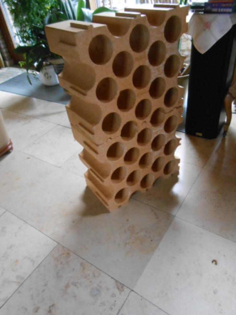 flessenrek polystyreen  kunststof  merk:Mottez 15 flessen, Ophalen, Gebruikt, Kunststof, 5 tot 15 flessen