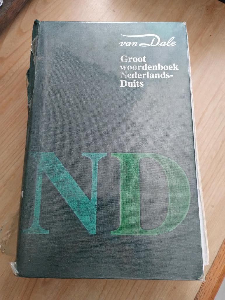 Dictionnaire néerlandais-allemand, Enlèvement ou Envoi, Prof. dr. H. L. Cox, Utilisé, Van Dale