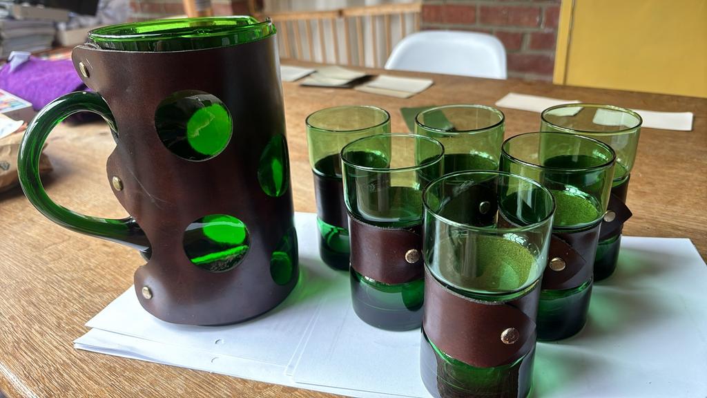 Service limonade verre et cuir, Maison & Meubles, Cuisine | Vaisselle, Verre ou Verres, Verre, Enlèvement, Utilisé