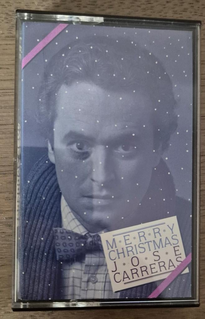 José Carreras‎ — Joyeux Noël, Enlèvement