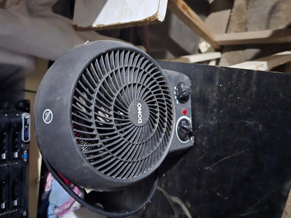 Domo warmte kachel en ventilator met veiligheid, Ophalen of Verzenden, Gebruikt, Kachel