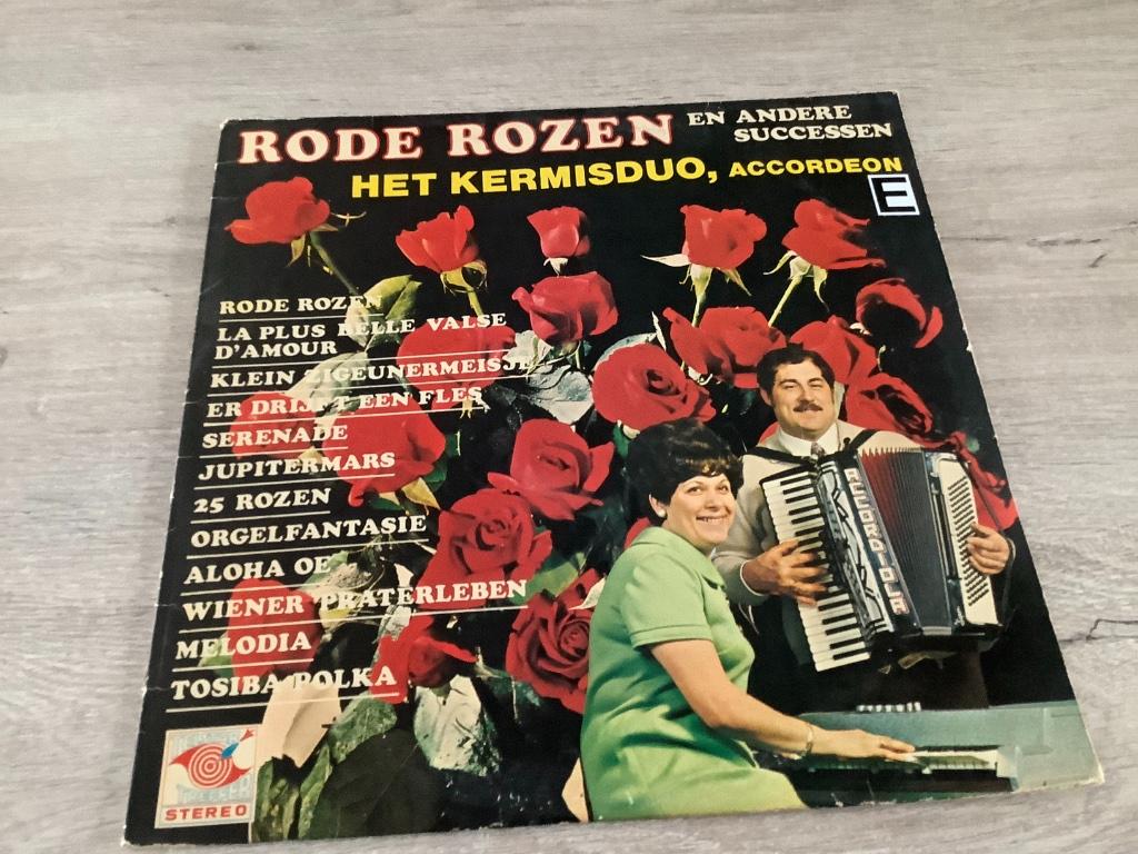 Vinyl Red roses et autres succès : l'accordéon en duo pour l, CD & DVD, Vinyles | Autres Vinyles, Envoi, Utilisé, 12 pouces