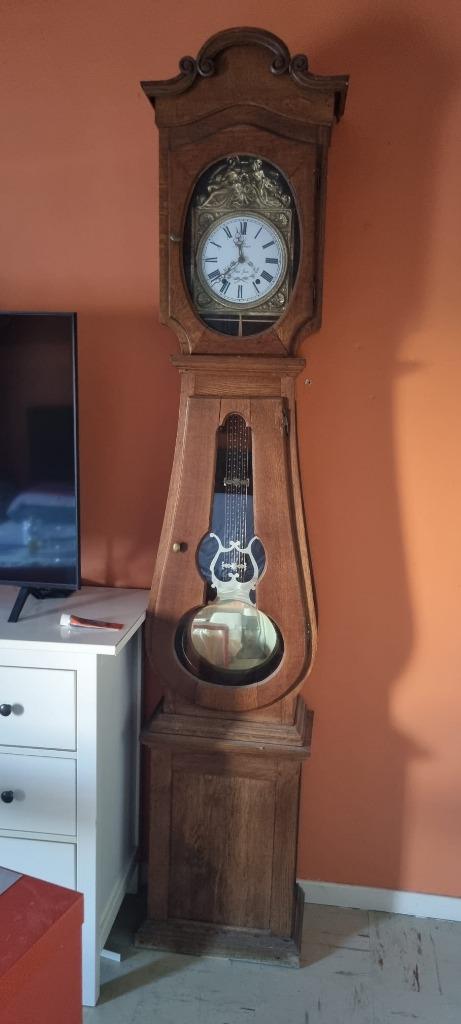 Antiquité: horloge, Antiquités & Art, Enlèvement