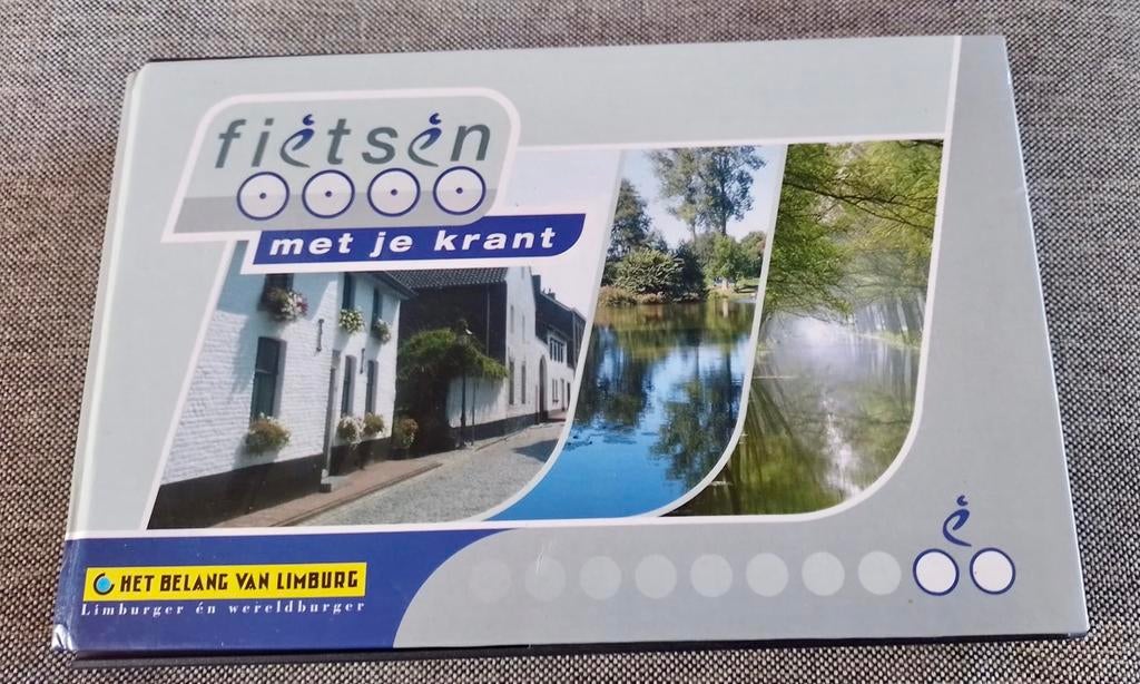 boek fietsen met de krant, Boeken, Tijdschriften en Kranten, Ophalen of Verzenden, Zo goed als nieuw, Sport en Vrije tijd