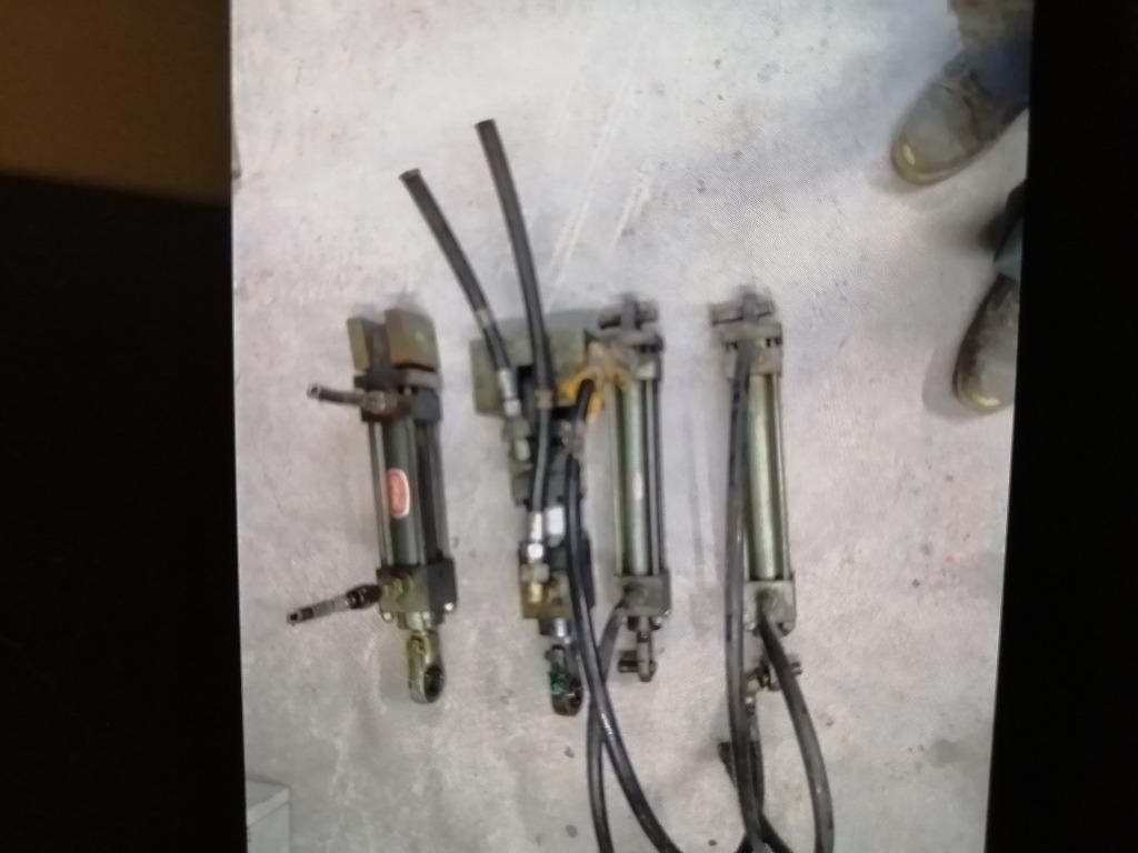 vérins hydrauliques, Enlèvement