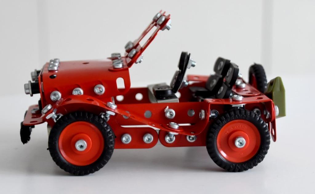 Jeep Tintin + hydravion, Collections, Enlèvement ou Envoi, Tintin, Comme neuf, Statue ou Figurine
