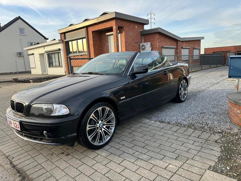 BMW 320Ci 2.2, 202 cc, Zwart, Cabriolet, Zwart