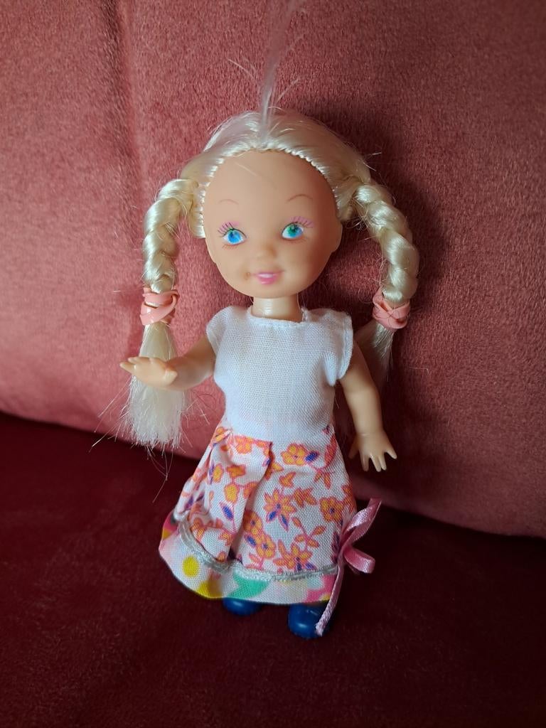 Petite poupée blonde, Enlèvement ou Envoi, Utilisé, Autres types