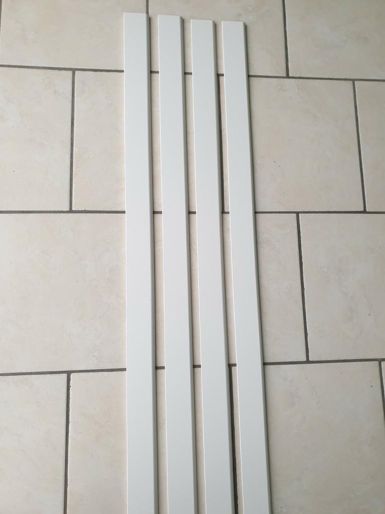 4 plinthes bois blanches neuves, Ophalen of Verzenden, Nieuw, Plinten