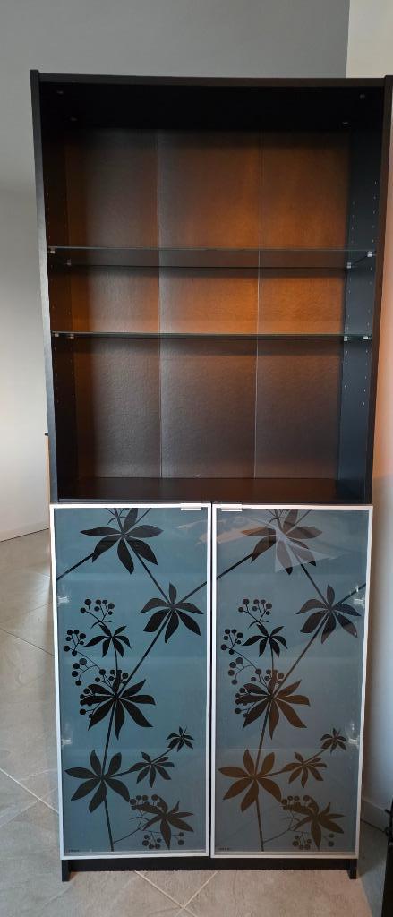 Etagère / Bibliothèque Ikea Billy avec portes vitrées, Enlèvement, Utilisé