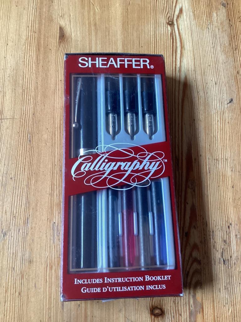 Sheaffer Calligrafy vintage, Neuf, Ensemble de stylos, Sheaffer, Avec boîte
