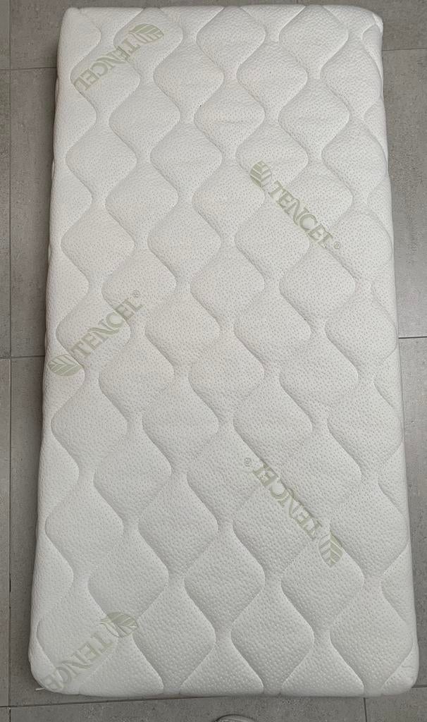 Babymatras 60x120x10 cm ABZ witte panter, Huis en Inrichting, Ophalen, Zo goed als nieuw, Overige maten, Matras