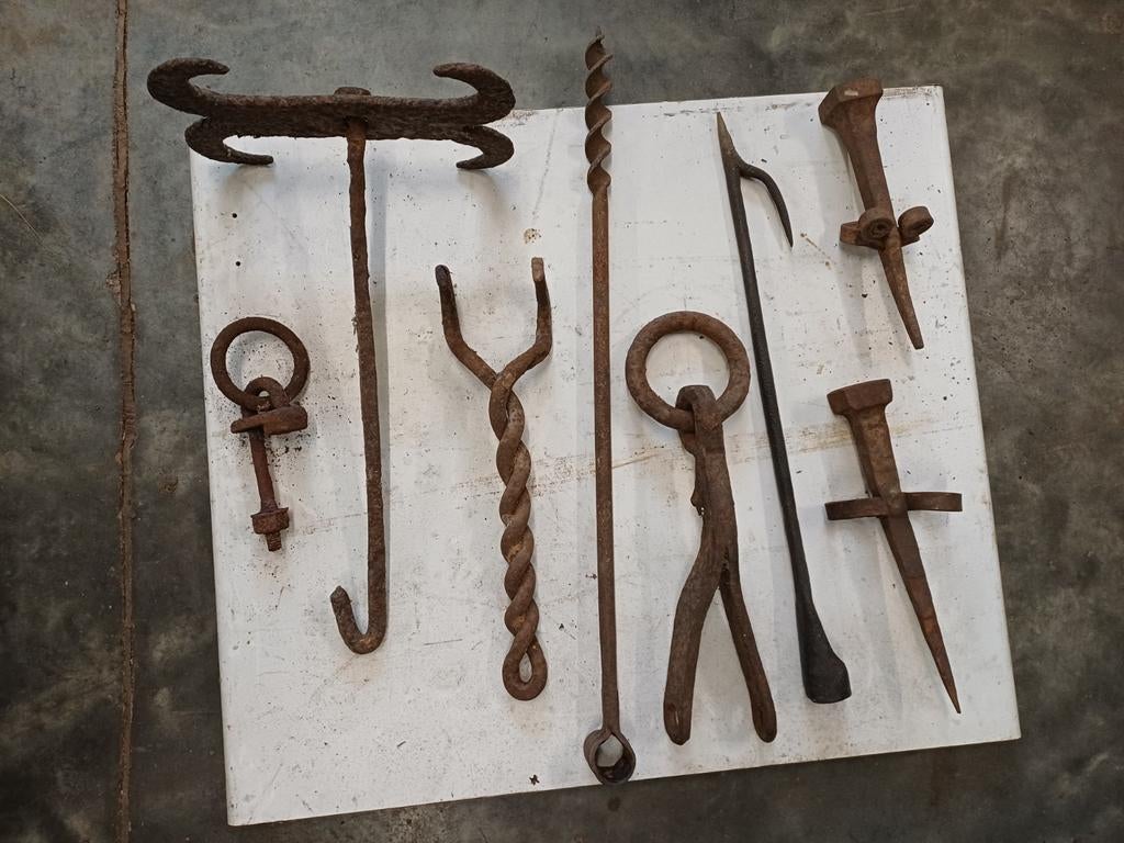 authentique fer forgé très ancien plusieurs modèles, Enlèvement