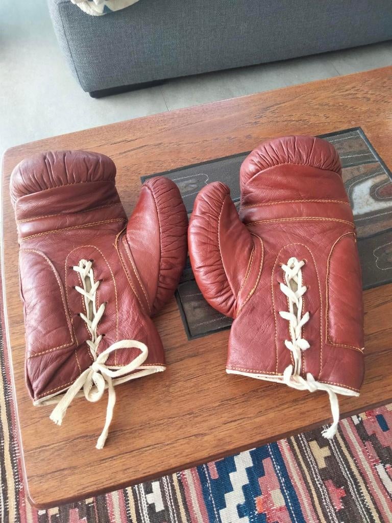 retro bokshandschoenen boxing gloves mancave, Verzamelen, Retro, Ophalen of Verzenden, Huis en Inrichting