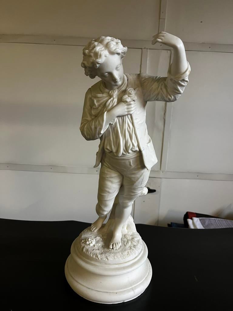 Biscuit porseleinen beeld, Enlèvement, Utilisé