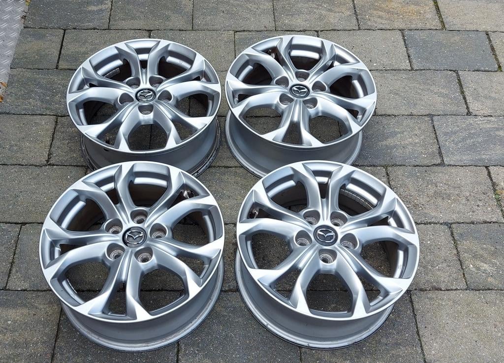 Velgen origineel Mazda CX-3,16 inch  5x114, 3  nieuw staat., Auto-onderdelen, Banden en Velgen, Ophalen, Velg(en)