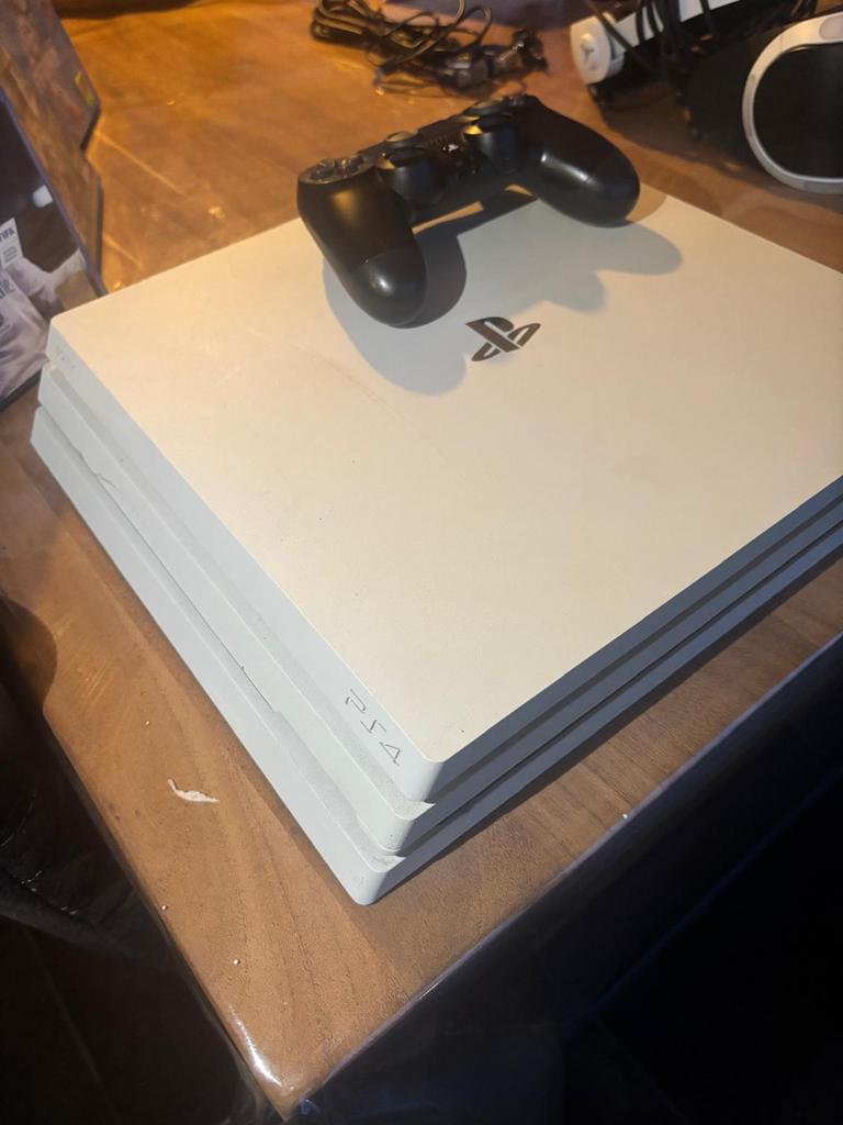 PlayStation 4 Pro, Games en Spelcomputers, Spelcomputers | Sony PlayStation 4, Pro, 1 TB, Ophalen