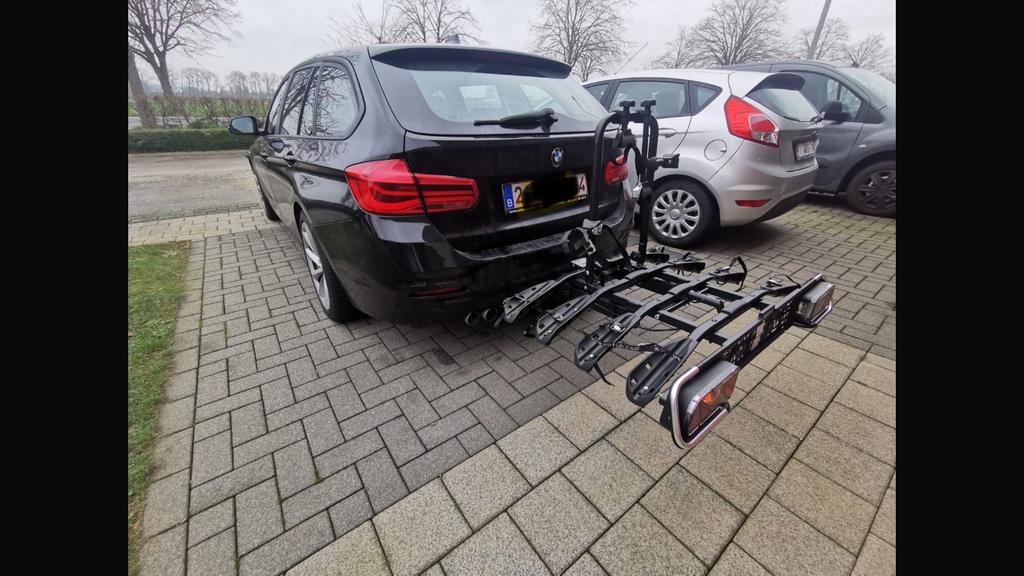 Fietsendrager 4 fietsen te huur, Ophalen