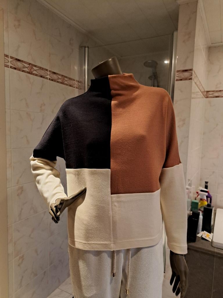 Pull caroline biss xs 34, Ophalen, Beige, Zo goed als nieuw, Maat 34 (XS) of kleiner