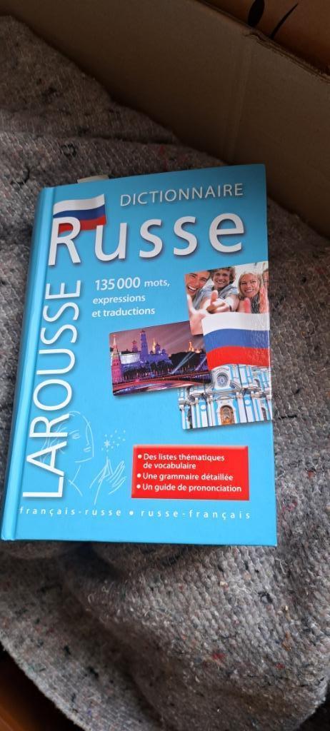dictionnaire Larousse français-russe, Neuf, Larousse, Enlèvement, Français