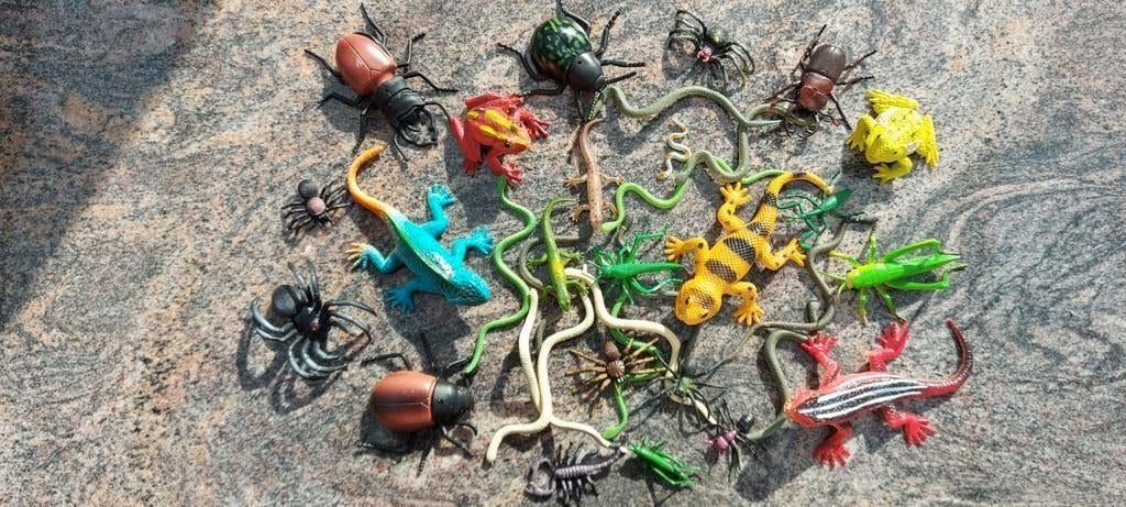 Set insecten en reptielen in nieuwstaat., Kinderen en Baby's, Ophalen of Verzenden, Zo goed als nieuw