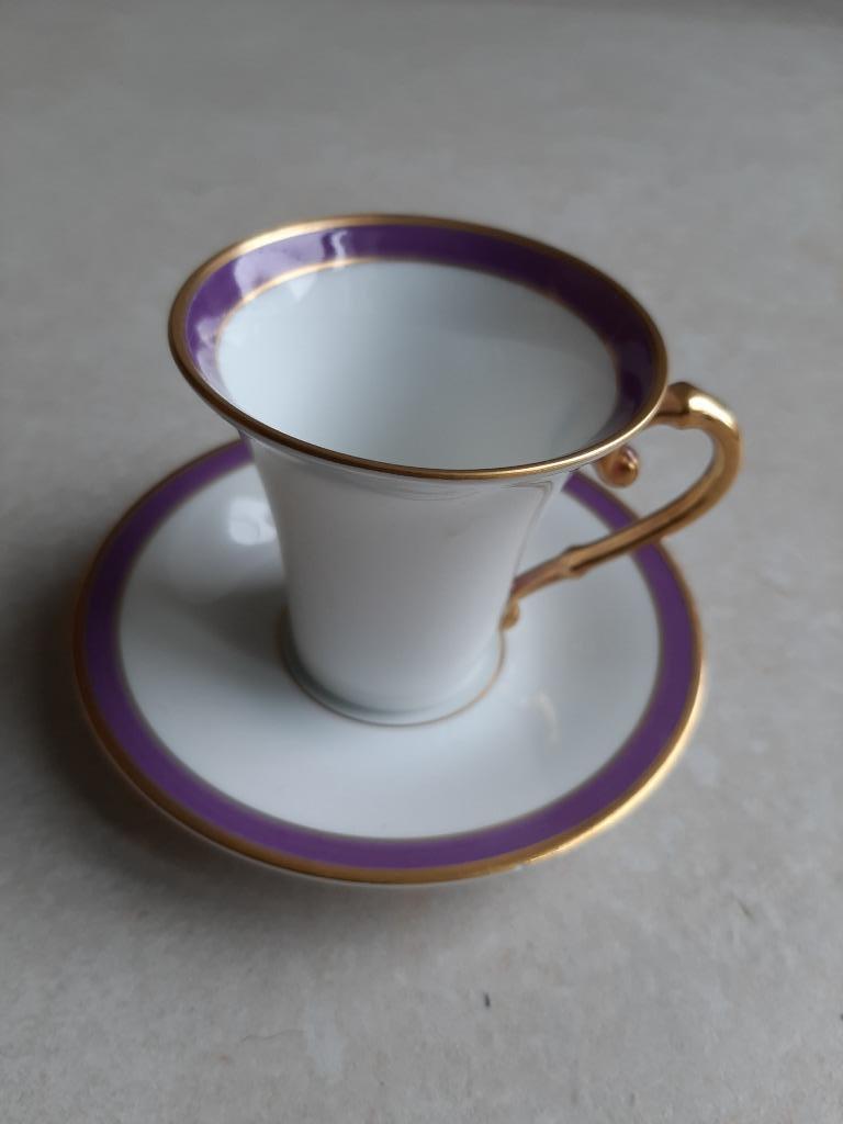 Tasse à moka vintage, avec soucoupe  Hutschenreuther Bavaria, Antiquités & Art, Antiquités | Porcelaine, Enlèvement ou Envoi