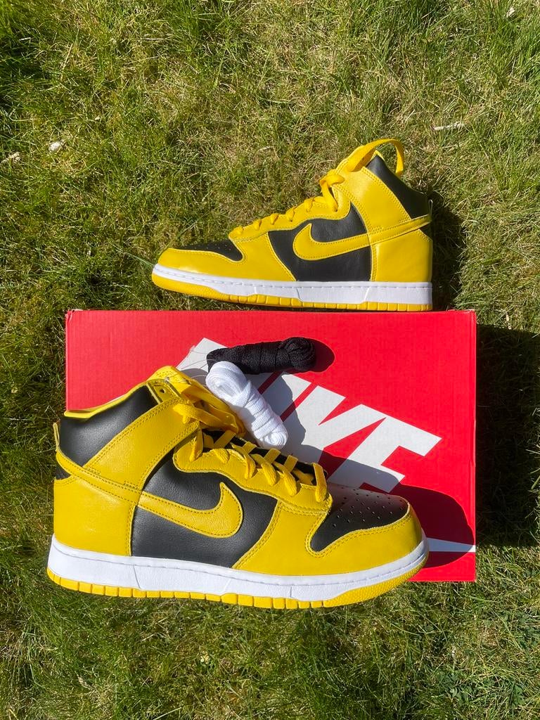 Nike dunk high varsity maze, Kleding | Heren, Schoenen, Ophalen of Verzenden