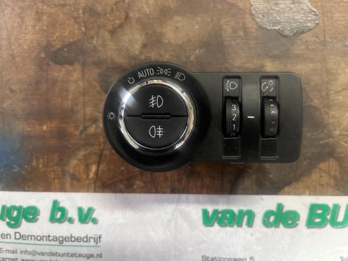 Licht Schakelaar van een Opel Insignia, Ophalen of Verzenden, 3 maanden garantie, Gebruikt, Opel