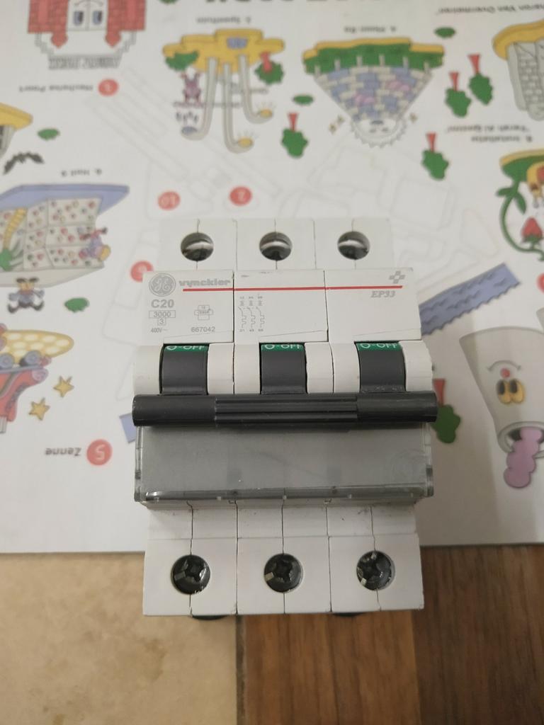 ABB Vynckier automaat 3-polig 20A C-curve (EP33C20), Ophalen of Verzenden, Zo goed als nieuw, Overige typen