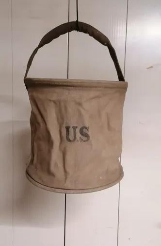 Vache eau militaire US Américain WW2 Victory canvas, Collections, Envoi