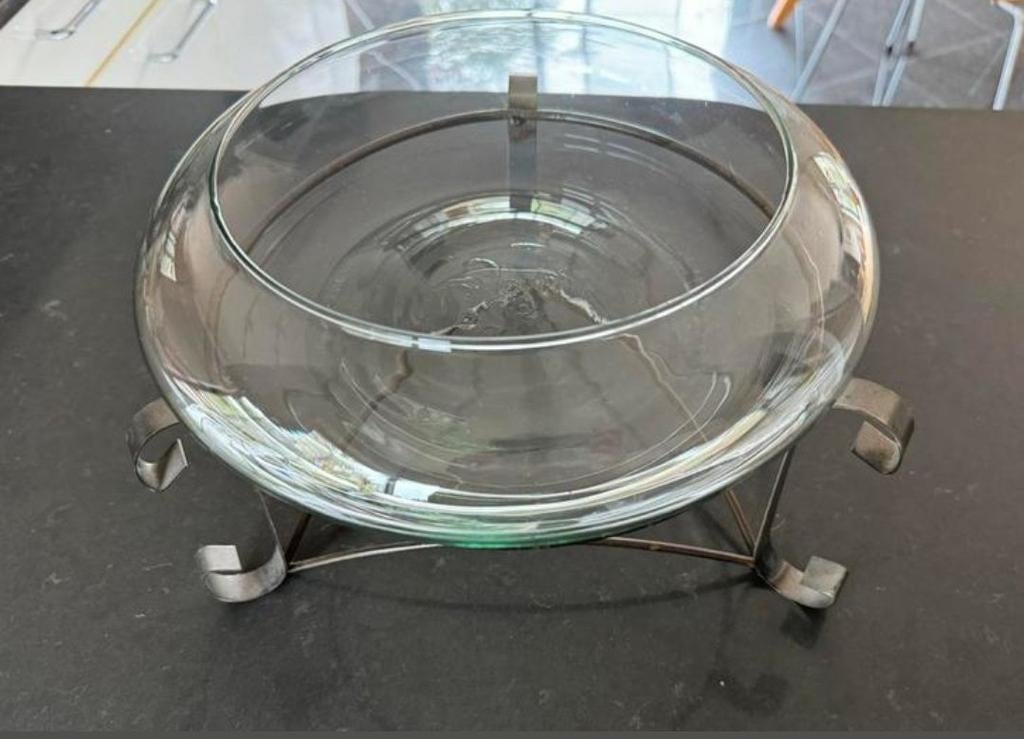 Glazen kom op metalen staander., Ophalen of Verzenden, Zo goed als nieuw
