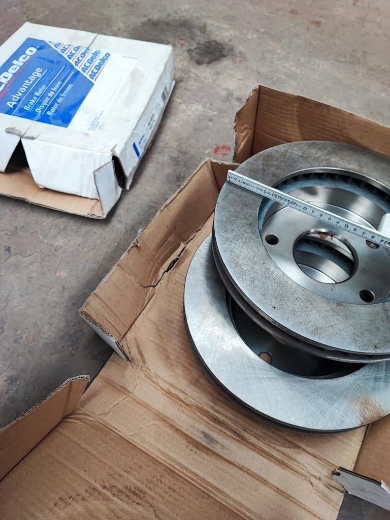 Disques de frein Dodge Ram, Autos : Pièces & Accessoires, Freins & Transmission, Enlèvement ou Envoi, Dodge