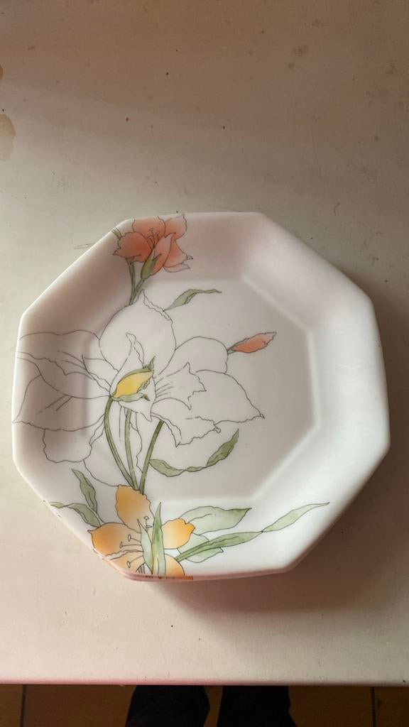 Achthoekige borden Arcopal, Huis en Inrichting, Keuken | Servies, Ophalen of Verzenden, Bord(en)
