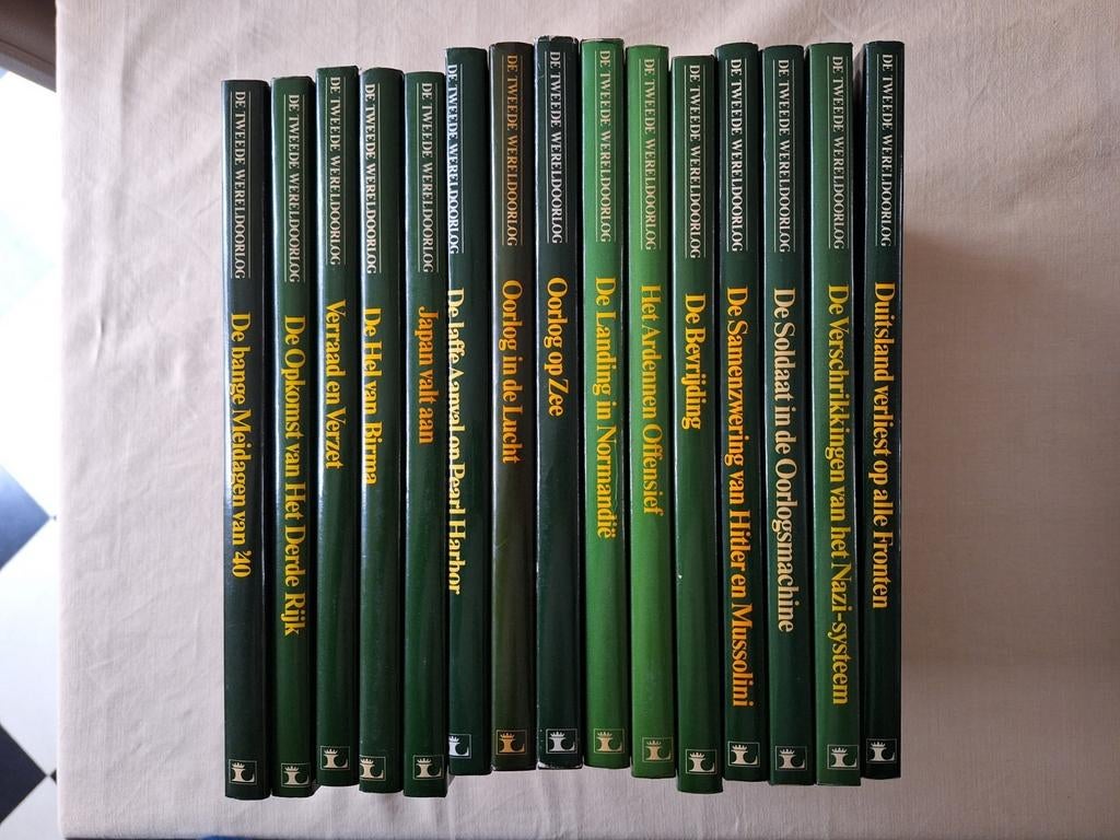 Lekturama: De tweede wereldoorlog 15 delen., Boeken, Oorlog en Militair, Zo goed als nieuw, Tweede Wereldoorlog, Ophalen of Verzenden