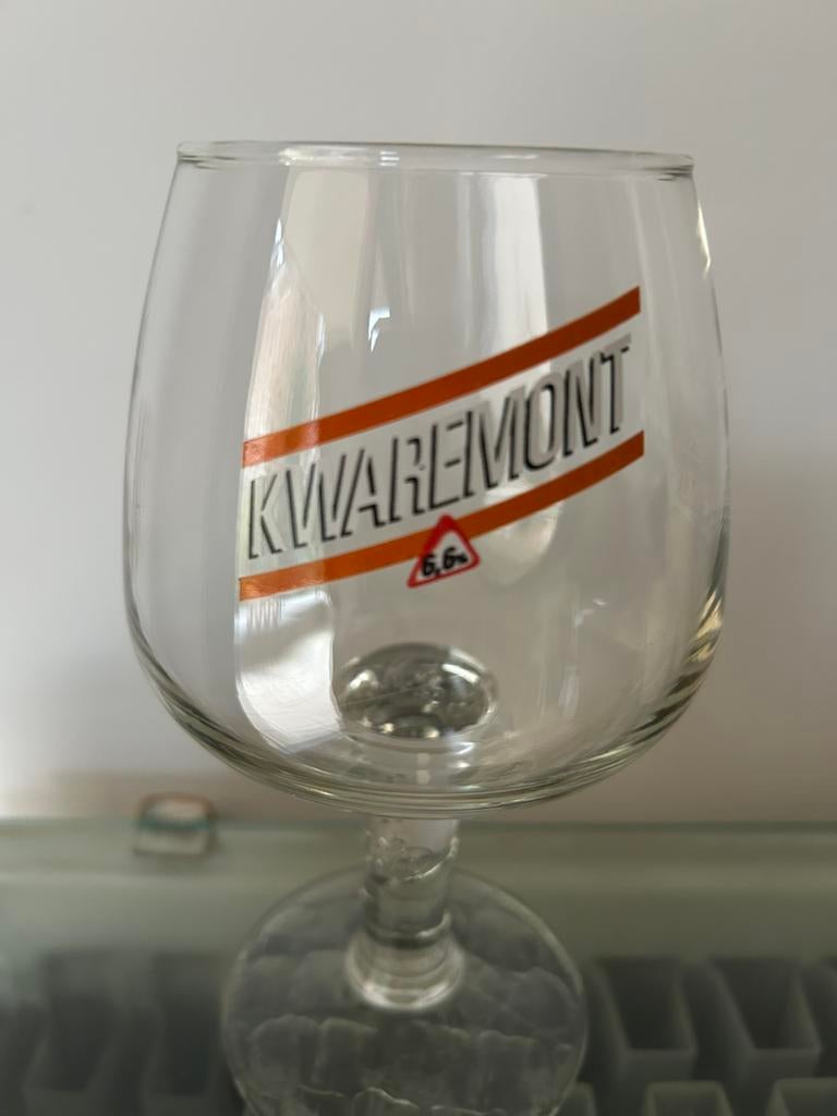 Verre à bière Kwaremont 6,6 %, Collections, Marques de bière, Enlèvement, Comme neuf