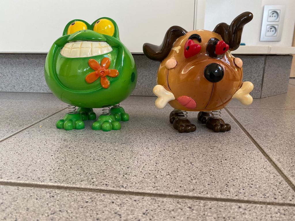 2 spaarpotten.(kikker en hond), Verzamelen, Ophalen of Verzenden, Zo goed als nieuw