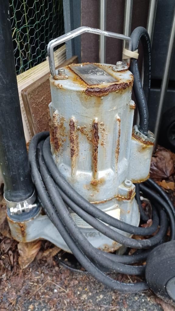 Vuilwaterpomp drijfkracht, Ophalen, Gebruikt