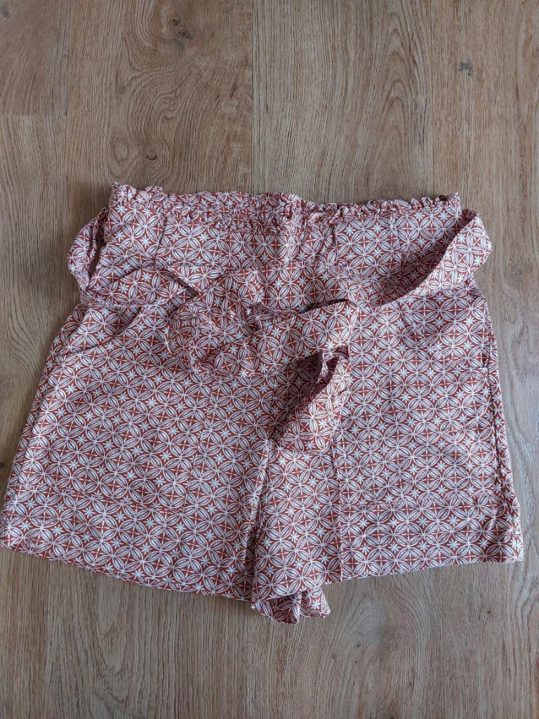 short en taille 38, Neuf, Taille 38/40 (M), Enlèvement ou Envoi, Primark