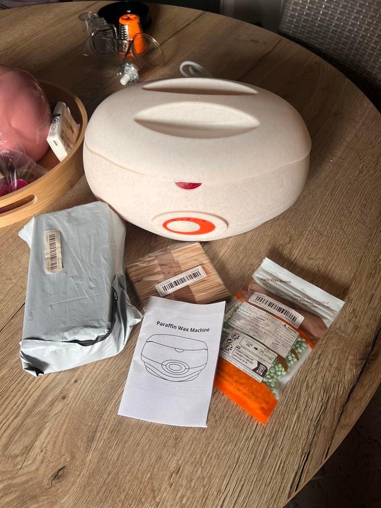 Appareil à cire avec accessoires (neuf), Enlèvement, Neuf, Autres types