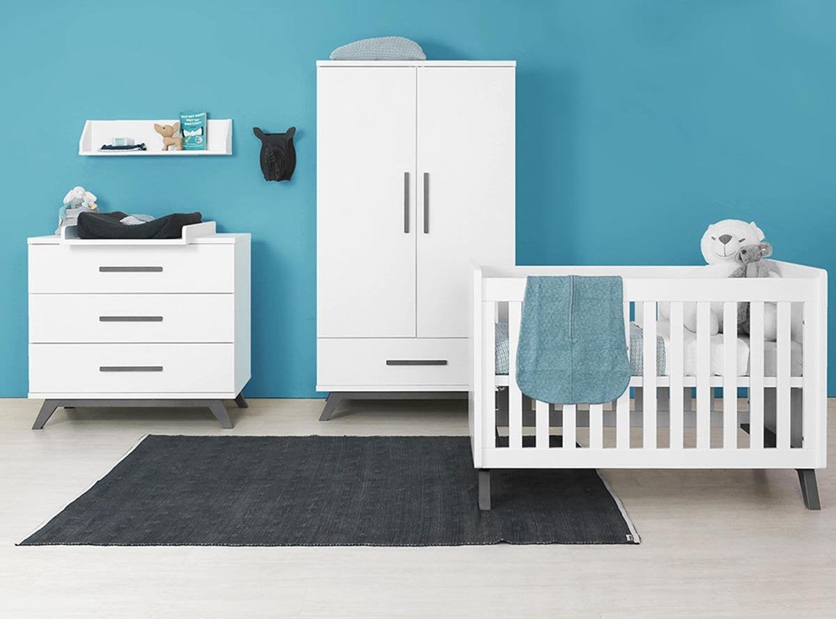 Kinderkamer: babybed, kast en commode, Kinderen en Baby's, Kinderkamer | Complete kinderkamers, Ophalen, Gebruikt, Jongetje of Meisje
