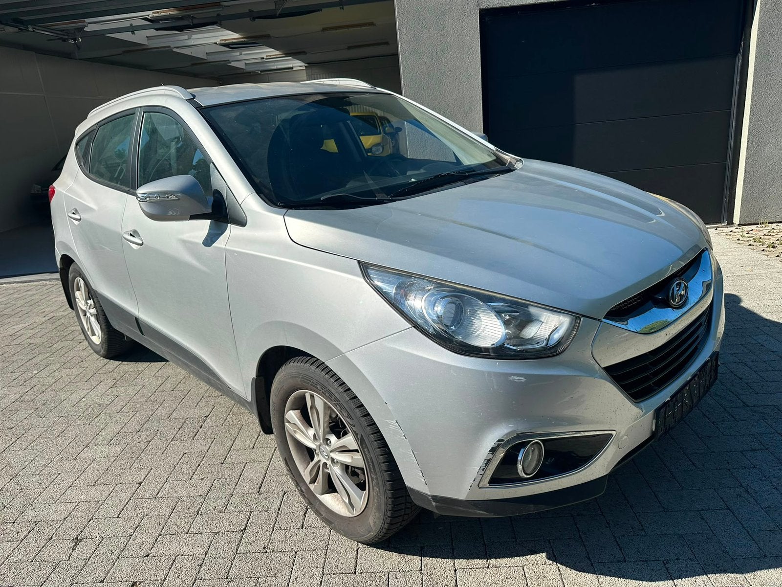 Hyundai ix35 2.0 diesel euro5B 143.000km, Auto's, Hyundai, Euro 5, Monovolume, Bedrijf, 5 deurs