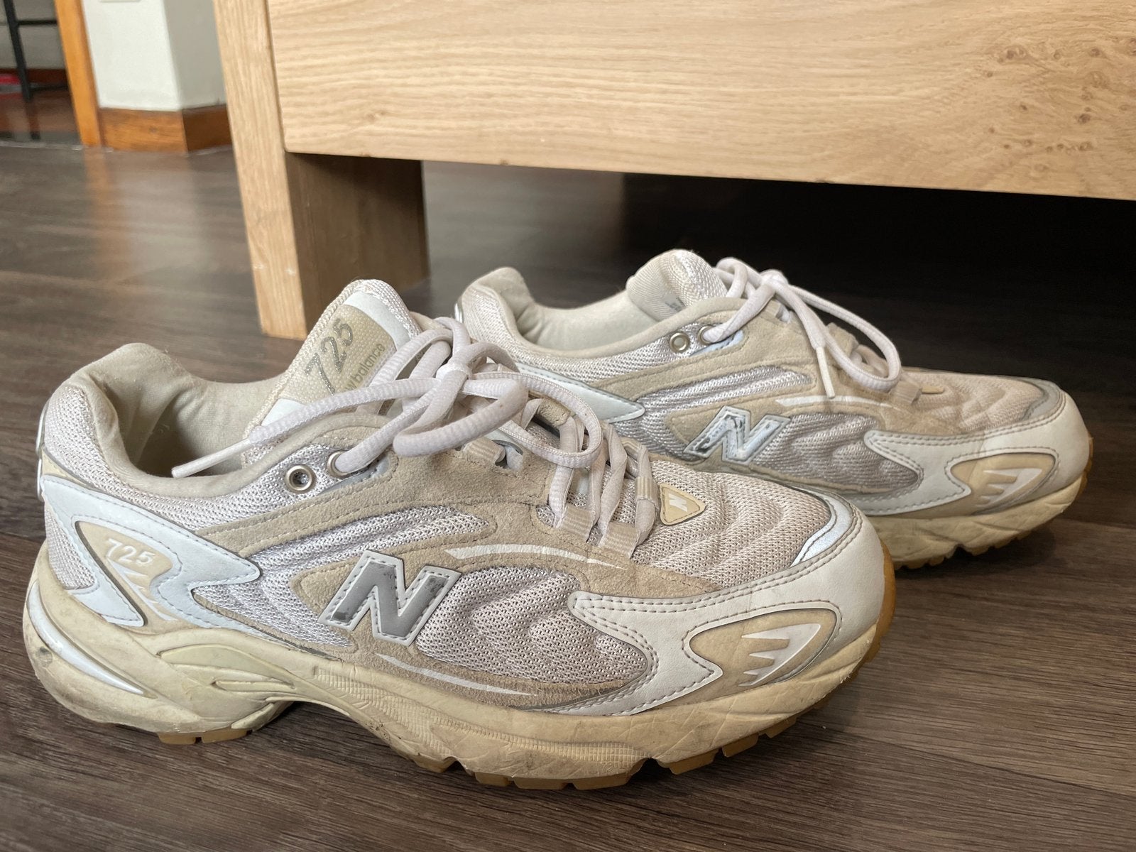 New Balance 725, Beige, Chaussures de sports, Enlèvement, Porté